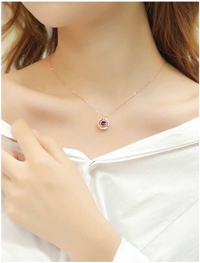 Collar del Amor Multilingüe