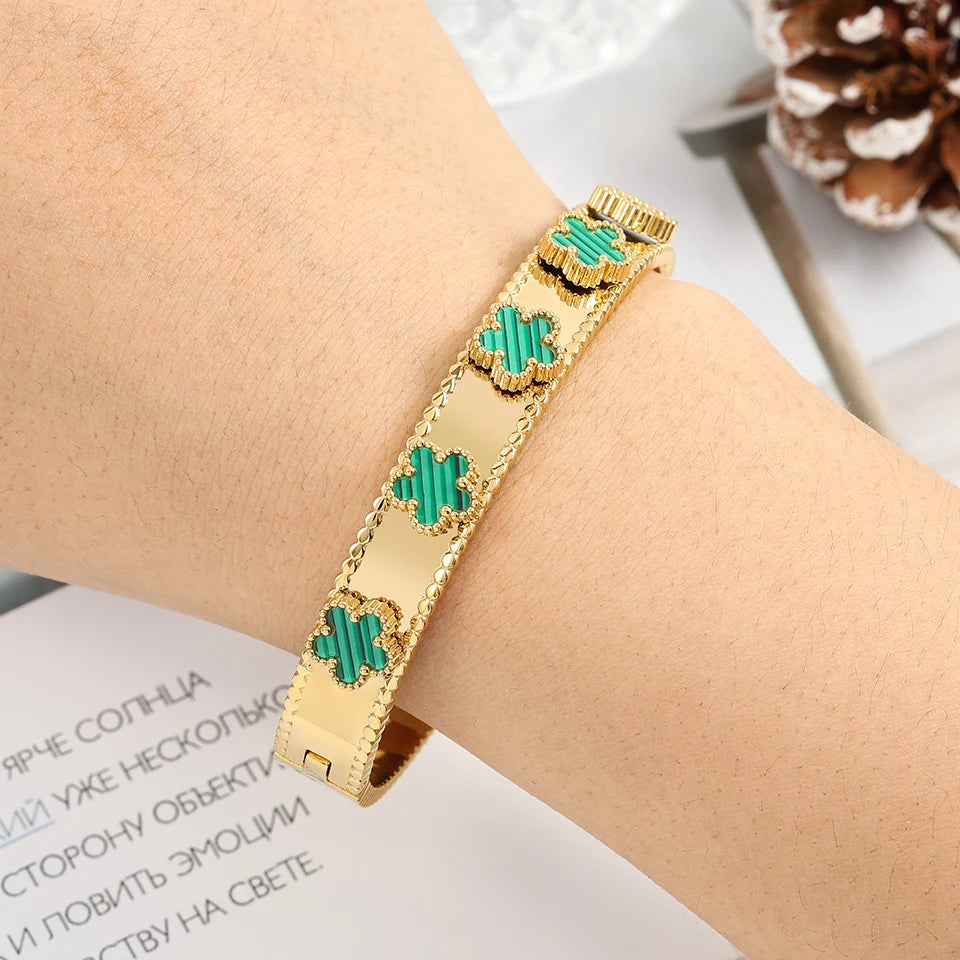 Brazaletes de Oro Brillantes